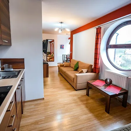 Centrum Zdroj, Sun & Snow * كرينيتسا زدروي